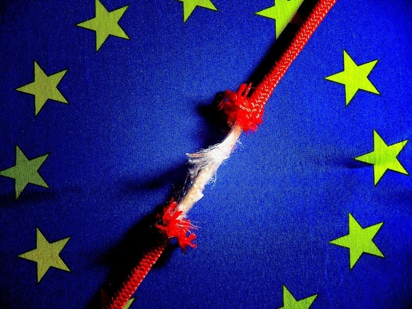 ES paliekantys britai kreipiasi į Estiją