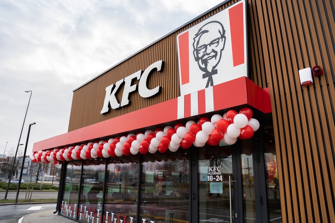 Puikios žinios legendinės KFC vištienos fanams: Kaune atidarytas ilgai lauktas pirmasis restoranas!