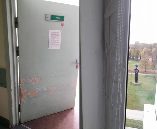 D. Šakalienė piktinasi: čia palatų langai vis dar kamšomi antklodėmis
