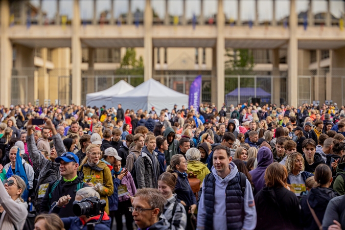 22 tūkst. Vilniuje pritraukusiame „Ėjime“ – netikėti susitikimai