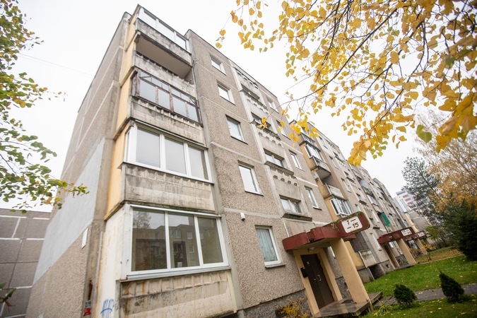 Situacija: Baltų g. 107 gyventojai pateko į jungtinės veiklos pinkles, tad dabar jiems siunčiamos dvi sąskaitos už namo administravimą.
