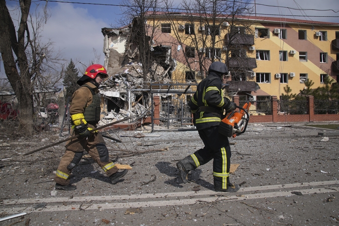 Ukrainos vyriausybė: Rusijos sukelto karo nuostoliai Ukrainai jau siekia 500 mlrd. dolerių