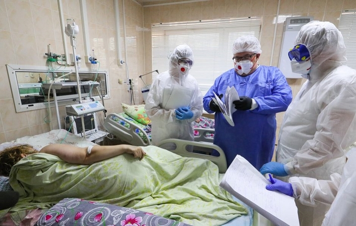 Rusijos statistikos agentūra: rugsėjį nuo COVID-19 mirė daug daugiau žmonių nei skelbta