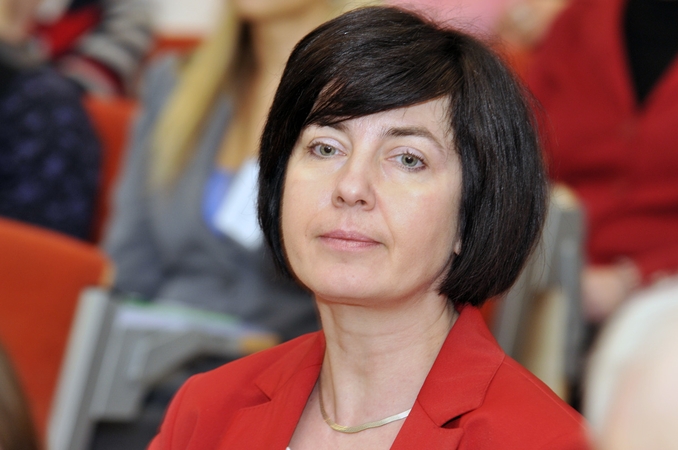 Lietuvių kalbos ir literatūros programos atnaujintojų grupei vadovaus Ž. Kolevinskienė