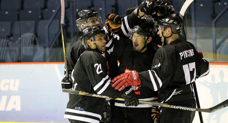 Sostinės derbį po pratęsimo laimėjo „Hockey Punks“ ledo ritulininkai