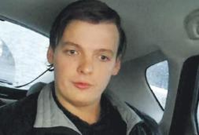 Причина: адвокаты А.Некрасова утверждают, что журналист в России подвергается преследованию из-за разглашения информации о коррупции в Удмуртской Республике.