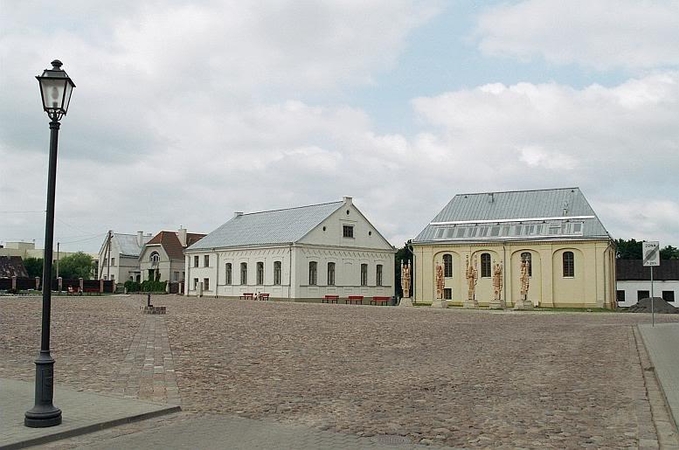 Наследие: в Кедайняй взгляд притягивают два отреставрированных здания синагог.