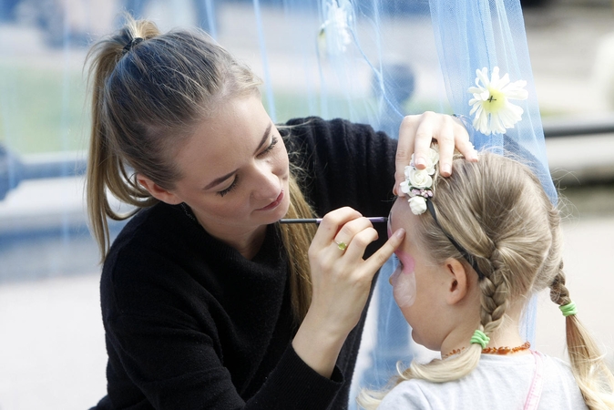 Vasara: šį savaitgalį miestiečiai džiaugsis šiltais orais, o kita savaitė prasidės tikra karščio banga.