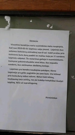 Komedija: įdomu, ar šiuos pirmininko reikalavimus vykdo gyventojai?