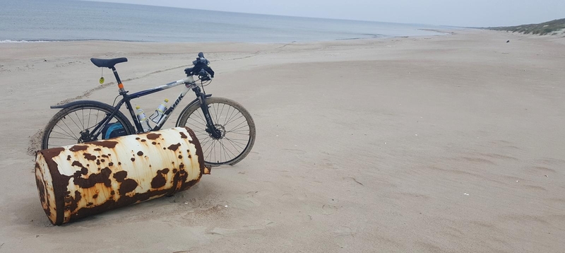Nepranešė: apie Baltijos pajūryje gulintį daiktą tikriausiai nebuvo informuotos karinių laivų įgulos.
