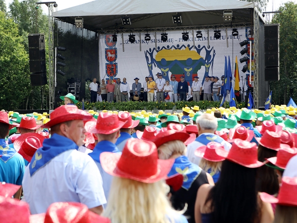 Prie Lūksto – „tvarkiečių“ sąskrydis   