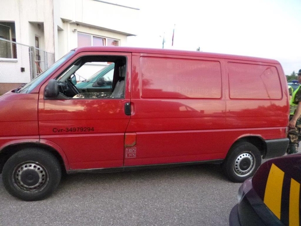 Danijoje pavogtą „Volkswagen Transporter“ vairavo latvis