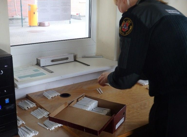 Batų dėžutė − nepatikima kontrabandos slėptuvė
