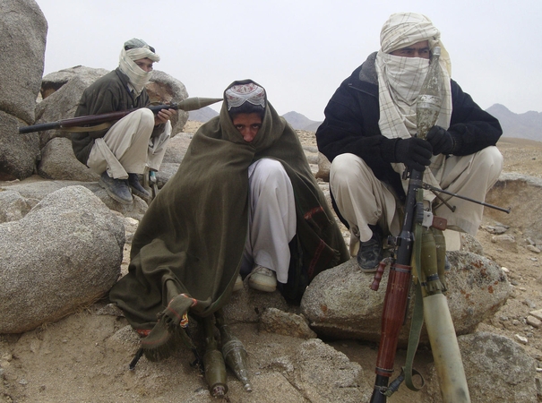 JAV: Rusija tiekia ginklus Talibanui