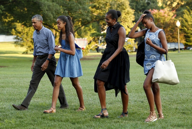B. Obamos po atostogų laukia įtemptas rugsėjis