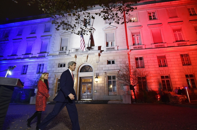 J. Kerry žodžiai Prancūzijai: esame šeima