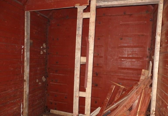 „Tuščiame“ traukinio vagone – paslėpta 300 000 eurų vertės kontrabanda