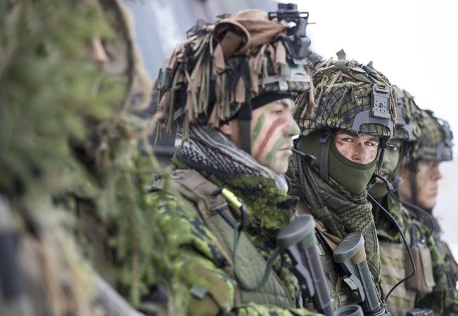 Dėl nacizmo naštos vokiečiai atsargiai vertina karių siuntimą į Lietuvą 