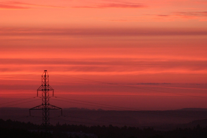 Utenos regione elektros neturi dar 2,8 tūkst. vartotojų