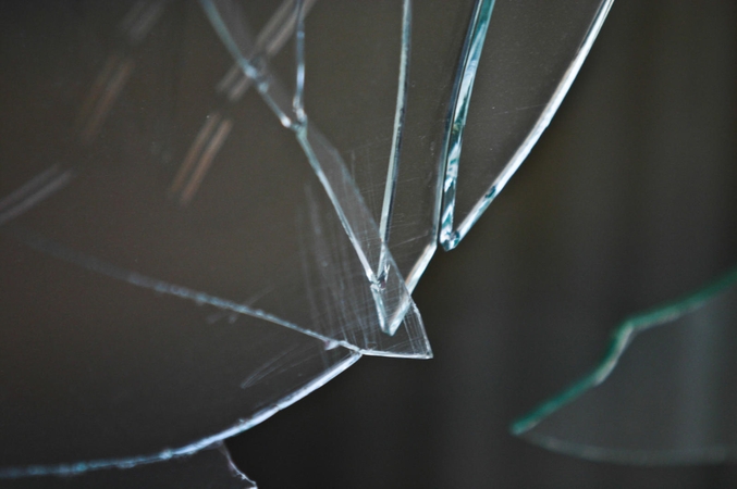 Iš sodybos Kauno rajone dingo turto už 20 tūkst. eurų: pavogtos net lovos