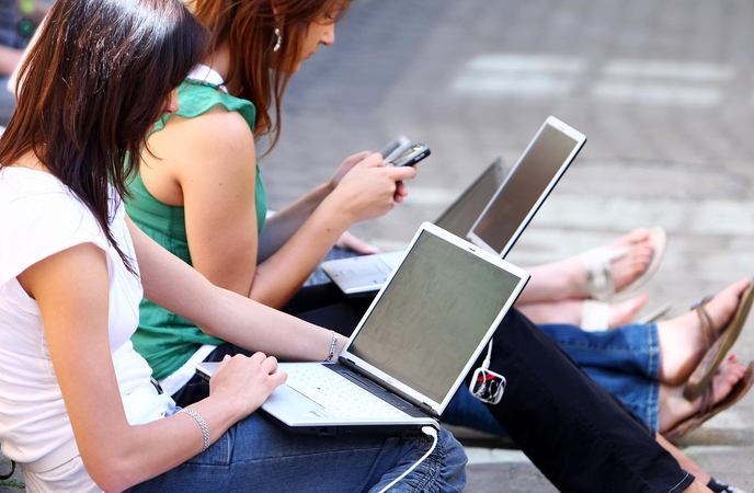 Priėmimas į profesines mokyklas vyks internetu