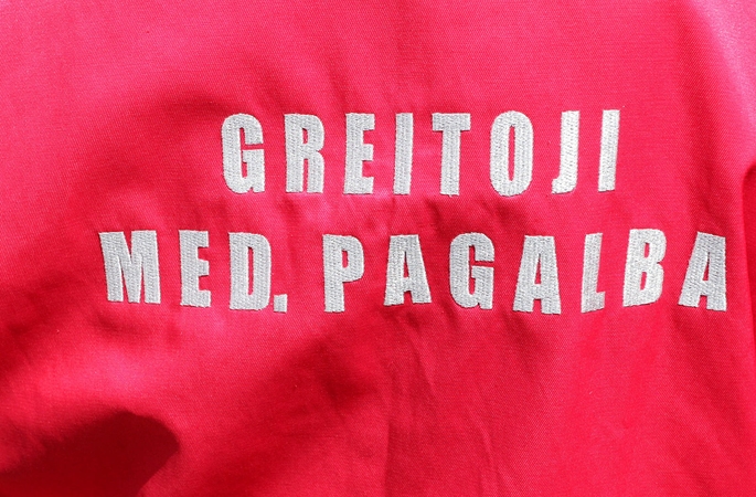 Mopedo vairuotojas pateko į reanimaciją