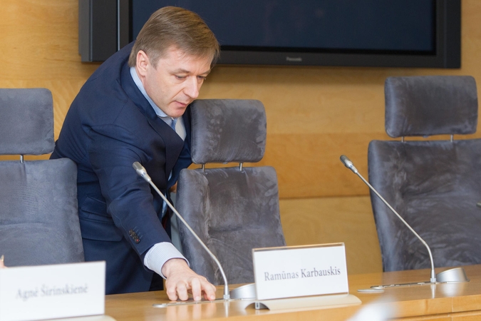 Beveik 3 mln. eurų pasidalys ne visos partijos