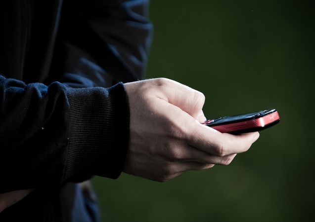 Dėmesio: plinta apgaulingos SMS žinutės