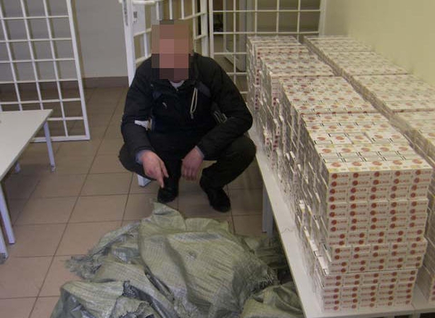 Pasieniečių šuo kontrabandininko pėdsakais sekė 5 kilometrus