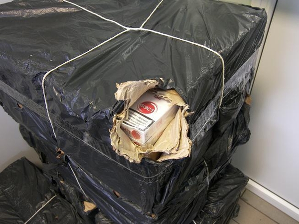 Cigaretės į Lietuvą įskrido per Narkunkos upelį