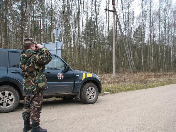 Pasieniečiai  persekiojo girtą septyniolikmetį