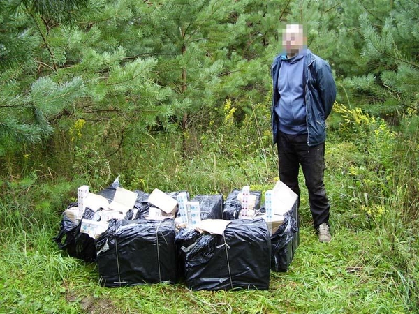 Antrąkart su kontrabanda įkliuvusiam vilniečiui gresia iki 50 tūkst. litų bauda