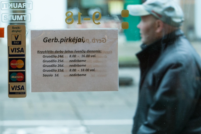 Į darbą – švenčių ritmu