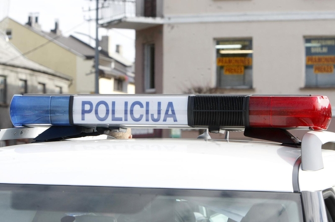 Policija įspėja: sukčiai nusitaikė į ūkininkus