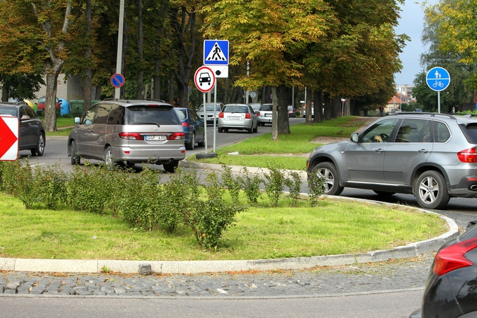 Vairuotojai įvertino naują tvarką: tai nesąmonė!