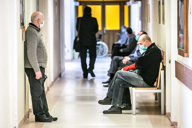 Tuberkuliozę pažabos priverstinis gydymas?