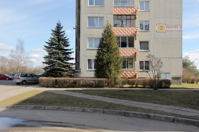 Daugiabučių gyventojai nebenori švaistyti pinigų už elektrą