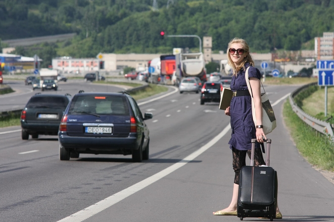 Valdžia ieško priešnuodžio emigracijai, bet gal tai tik žaidimas su rinkėjais?