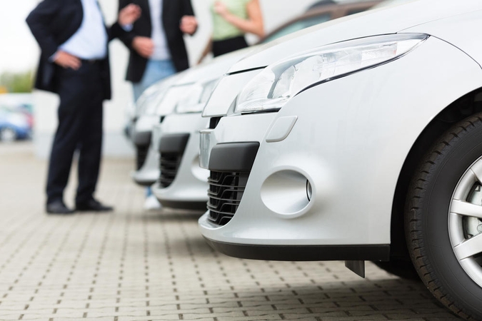 Tyrimas: per artimiausius 5 metus automobilį ketina pirkti tik trečdalis vairuotojų
