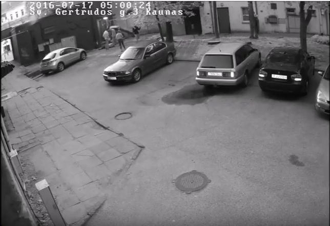 Kameros Kaune atskleidė chuliganų žiaurumą 