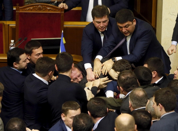Ugningo konflikto per Ukrainos vyriausybės posėdį įrašas pasklido kaip maras