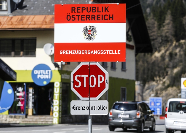 Austrija prie sienų ruošiasi atsijoti didžiąją dalį migrantų 
