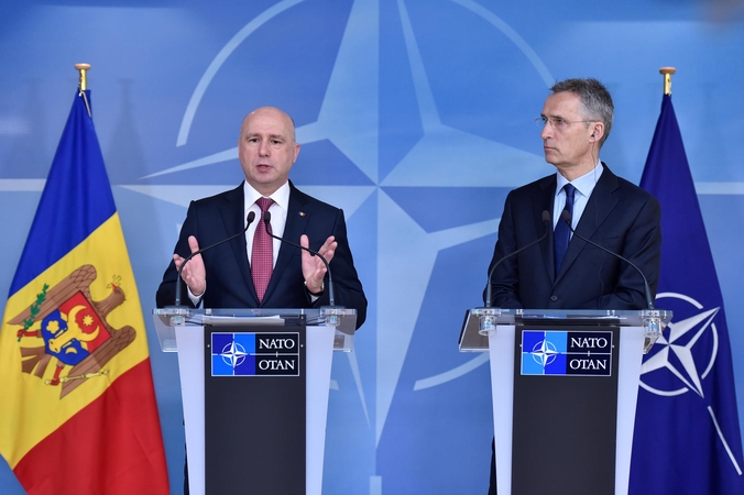 Briuselyje prasidėjo Rusijos ir NATO posėdis