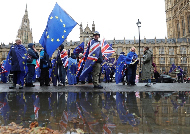„Brexit“ sukrėsta ES pradėjo „piliečių konsultacijas“