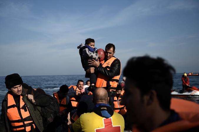 Nuskendus trims laivams, žuvo mažiausiai 44 migrantai