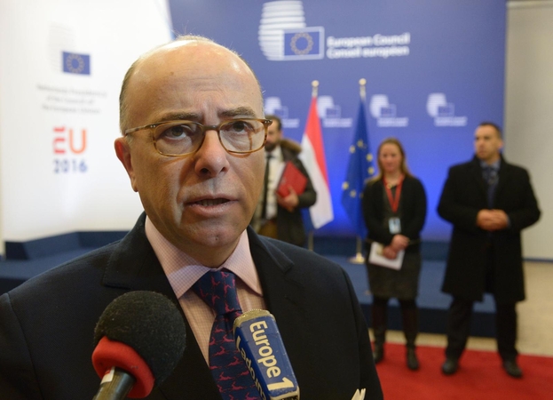 Bernard'as Cazeneuve'as