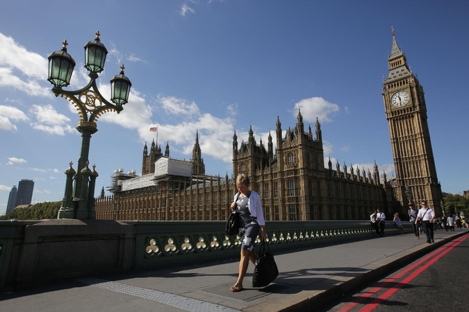 Britanija 2017-ųjų pradžioje pradės išstojimo iš ES procedūrą