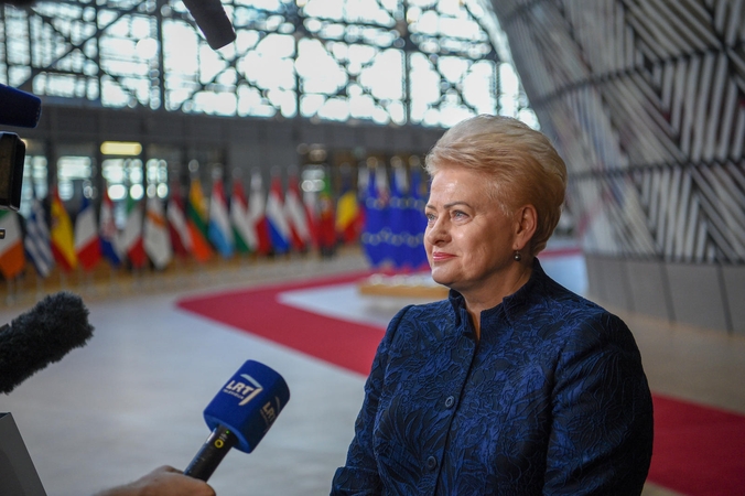 D. Grybauskaitė ragina Londoną konstruktyviai panaudoti papildomą laiką „Brexit“
