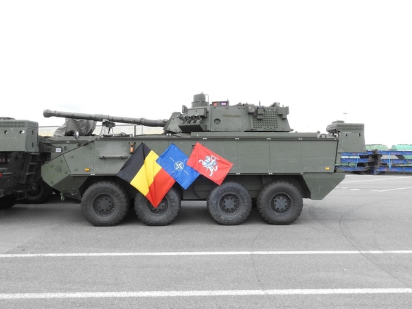 Belgijos kariuomenės konvojus pasipuošė Vyčiu