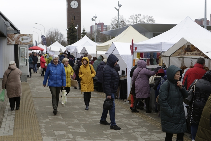 Velykinėje mugėje – eilės klaipėdiečių